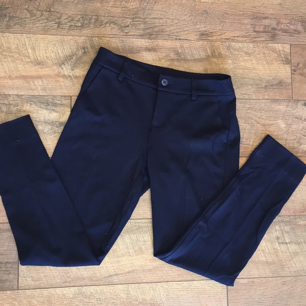 Cabi navy Ava size 4 pants